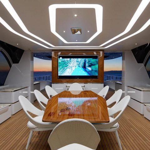 multimedia yacht 2